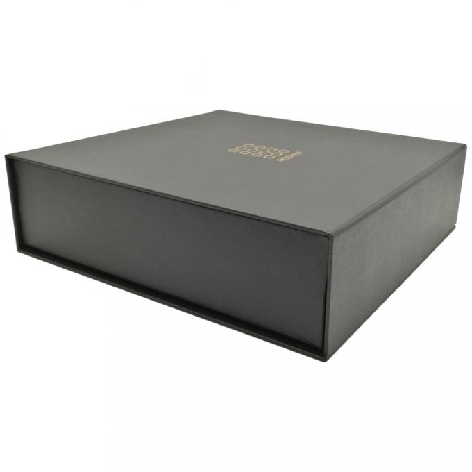250gsm إغلاق مغناطيسي CCNB علب الهدايا الصلبة طلاء مائي 1
